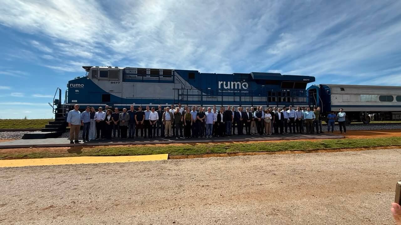 Chico Guarnieri participa da inauguração da Ferrovia Estadual e do Terminal da BR-070